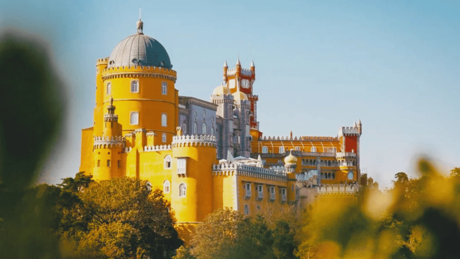 5H-Half-Day Sintra and Pena Palace Tour from Lisbon/Private